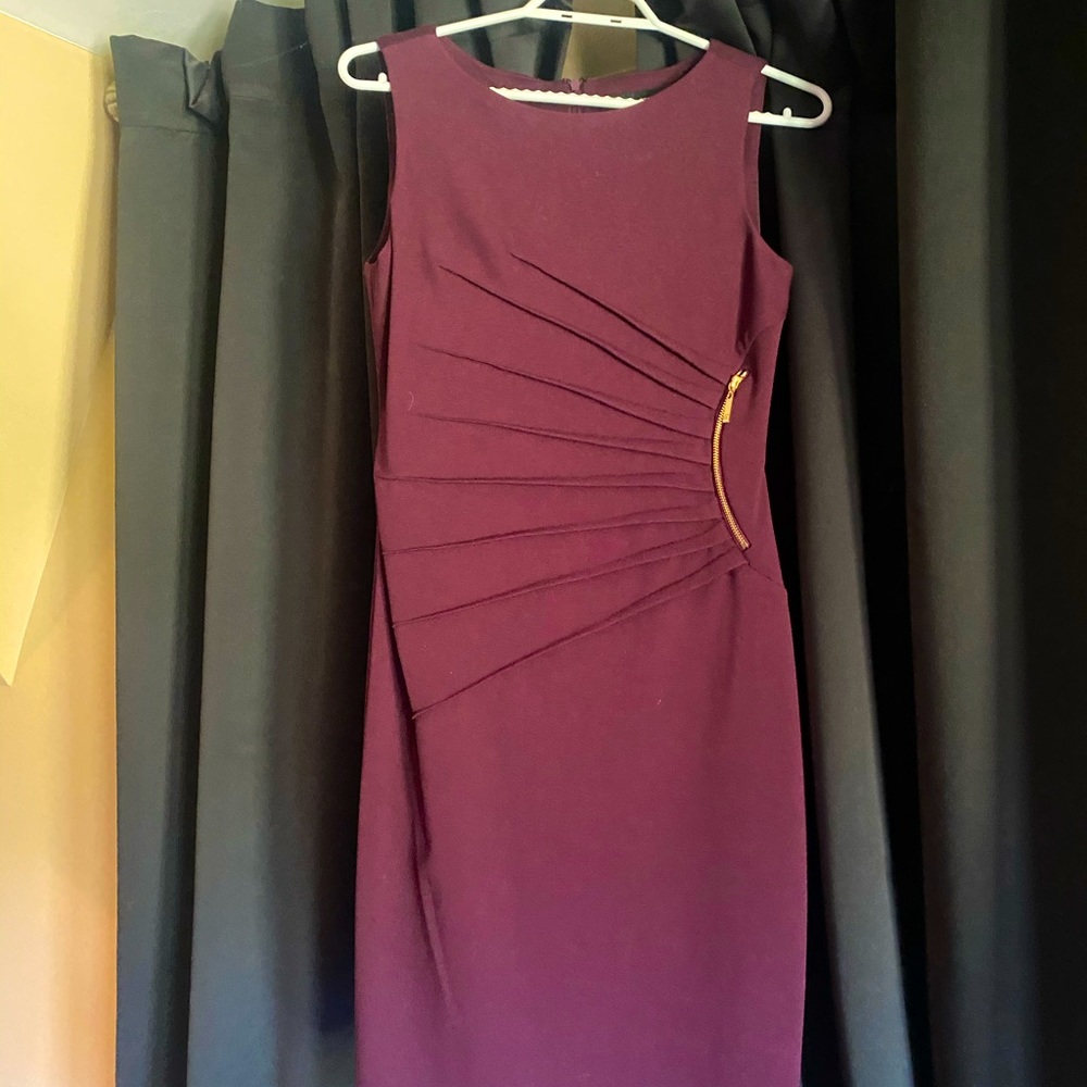 Ruched NWOT Ivanka Trump zipper detail shift dress
